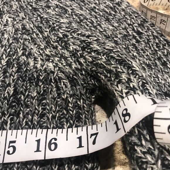 SO Size XL gray long sleeve sweater women’s - Picture 6 of 12